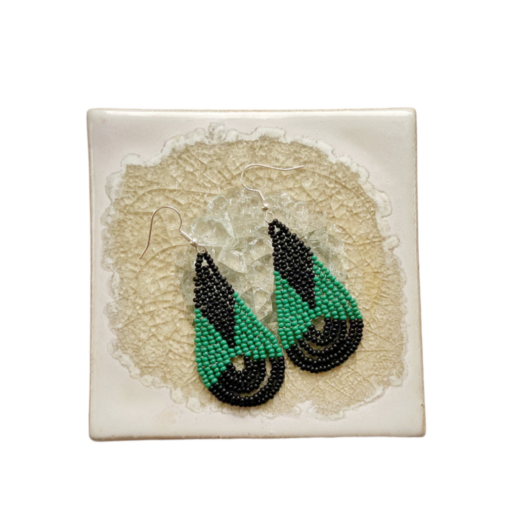 Allison (black and green)