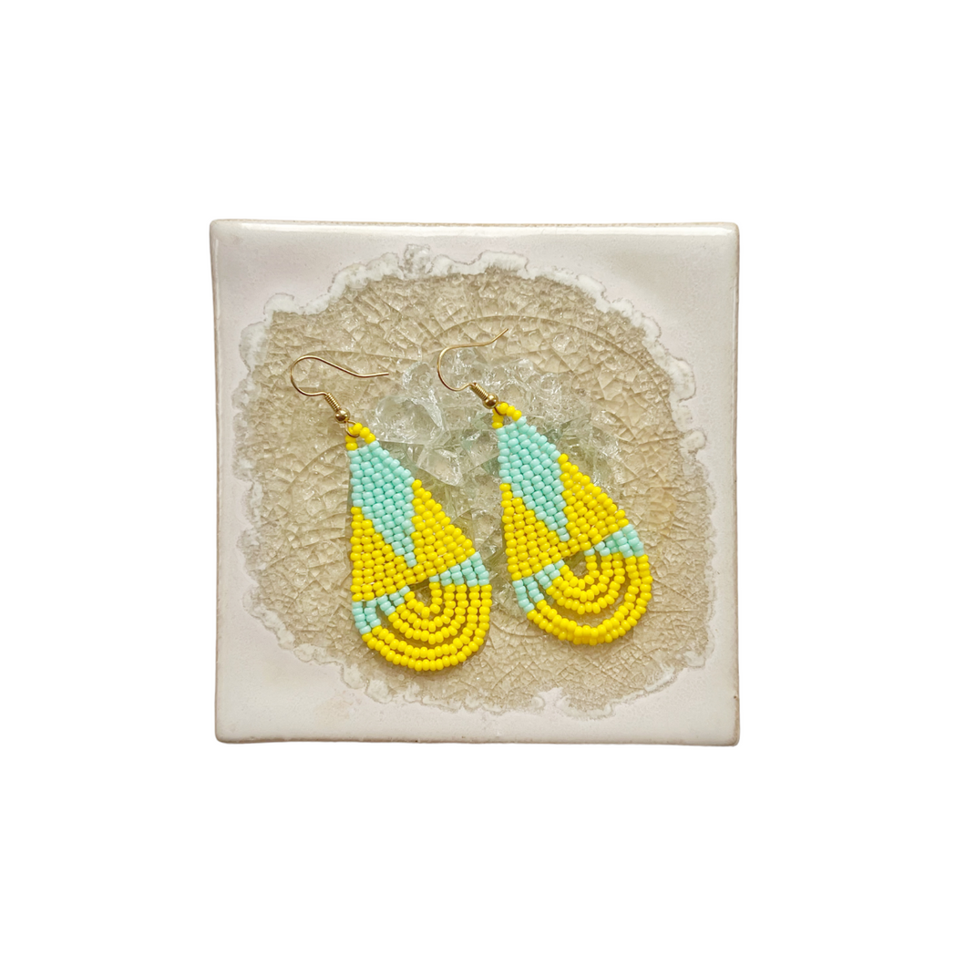 Allison (yellow and catalina)